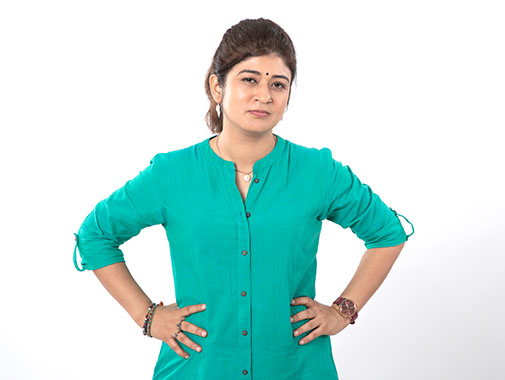 Relive the love and hate relation of your corporate life with Nidhi Bisht