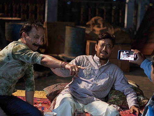 Irrfan and Deepak Dobriyal give sibling rivalry a delightful touch in Angrezi Medium!